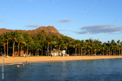 Fototapeta Naklejka Na Ścianę i Meble -  Stock image of Waikiki Beach, Honolulu, Oahu, Hawaii..