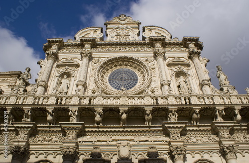 Lecce, Basilica di Santa Croce photo