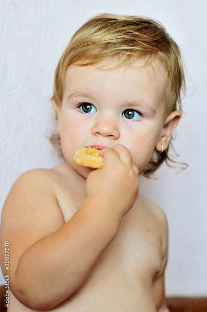 toddler girl eating cake toddler girl eating cake