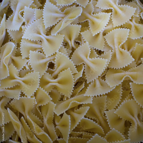 pasta, farfalle