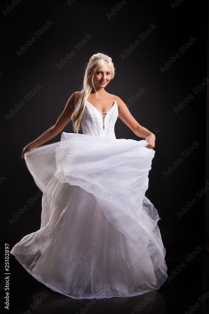 Fototapeta premium Young Bride
