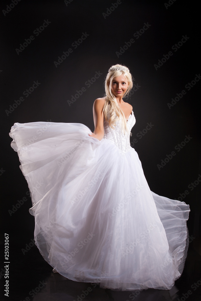 Fototapeta premium Young Bride