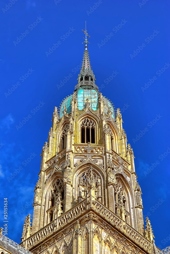 Clocher de la cathédrale de Bayeux Clocher de la cathédrale de Bayeux