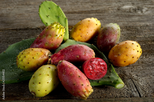 Canvas Print prickly pear - fichi d'india