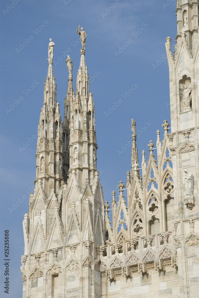 Duomo di Milano guglie
