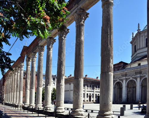 Foto Milano, le colonne di San Lorenzo