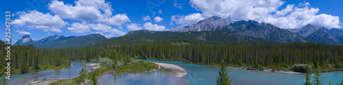 Fototapeta Naklejka Na Ścianę i Meble -  Panorama Shallow Crystal Blue Mountain River in Banff