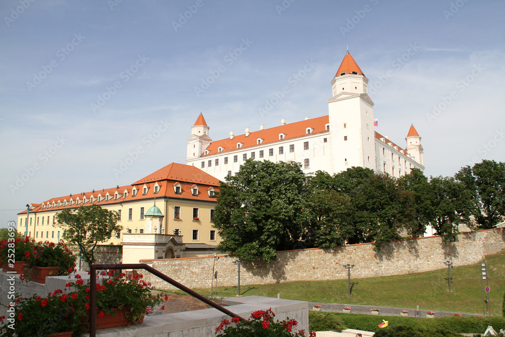 le chateau de bratislava