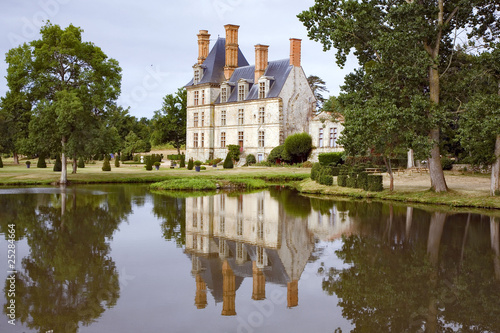 france; 85; avrillé : chateau dec la guignardière