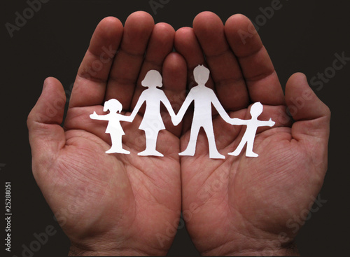 Familie in deinen Händen