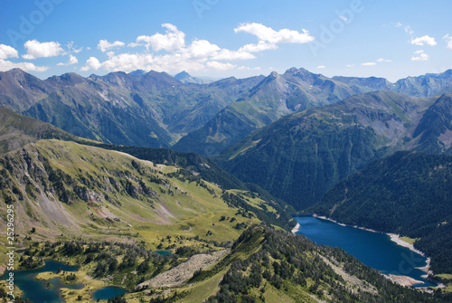 Le lac de l'Oule depuis le pic de Bastan