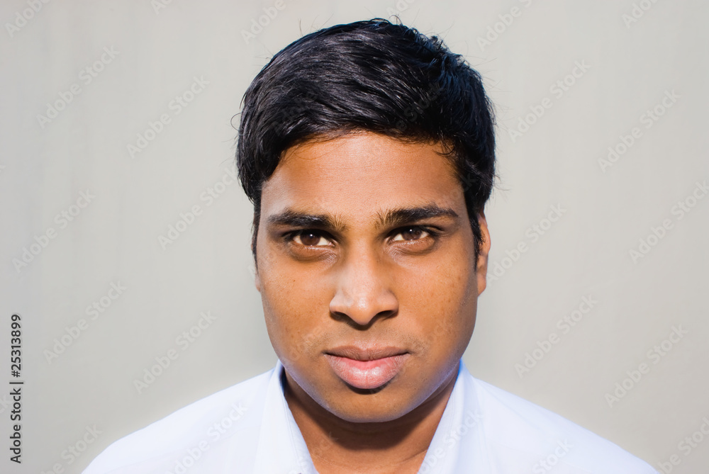 Fototapeta premium Portrait eines Asiaten