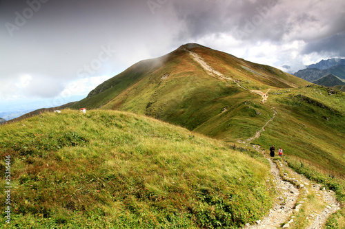 Fototapeta Naklejka Na Ścianę i Meble -  *Mgła na  szczycie 4