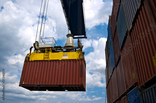 container box in cargo operation