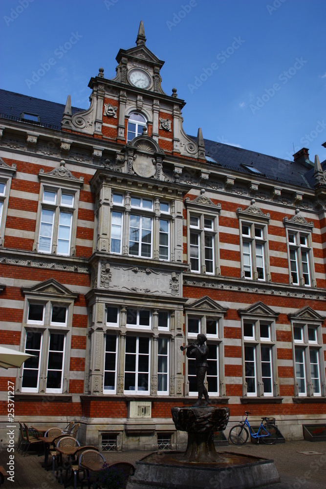 Fototapeta premium Postamt in Hameln
