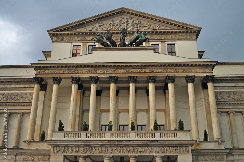 Fototapeta premium Great Theatre's front facade in Warsaw. Poland