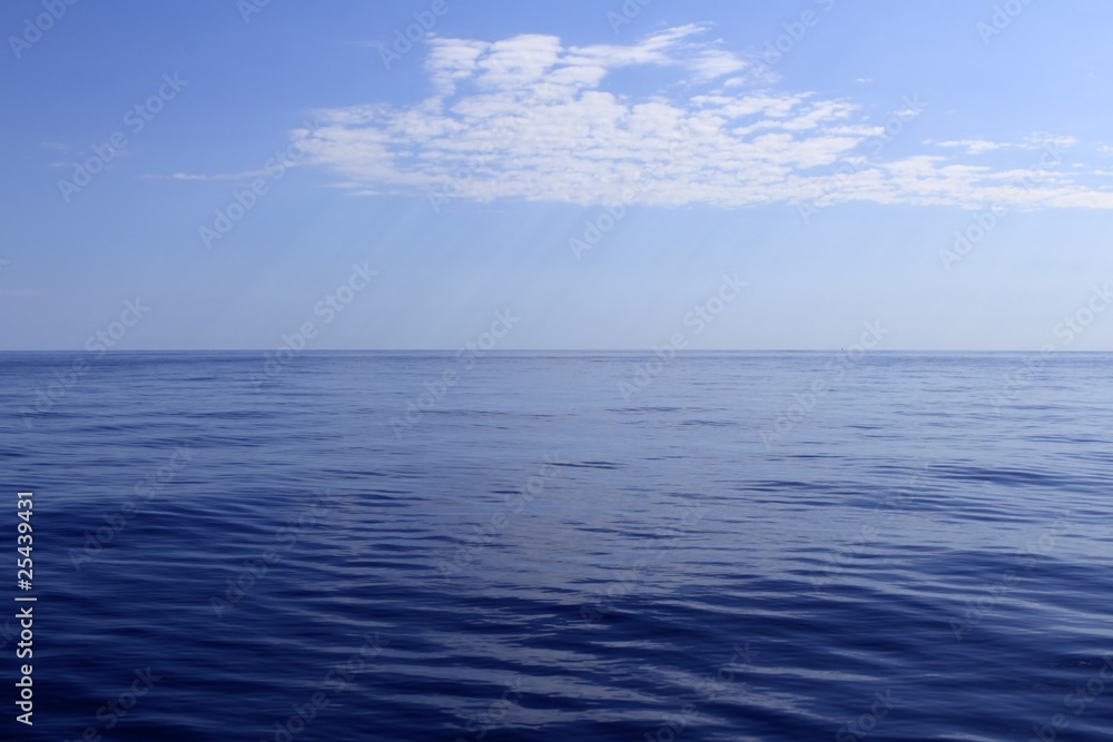 blue sea horizon ocean perfect in calm blue sea horizon ocean perfect in calm