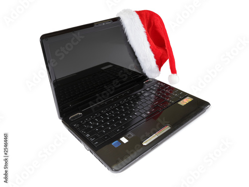 Santa hat on a laptop © Nightman1965