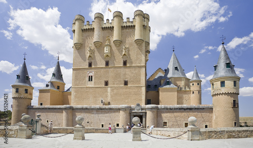Alcazar de Segovia photo