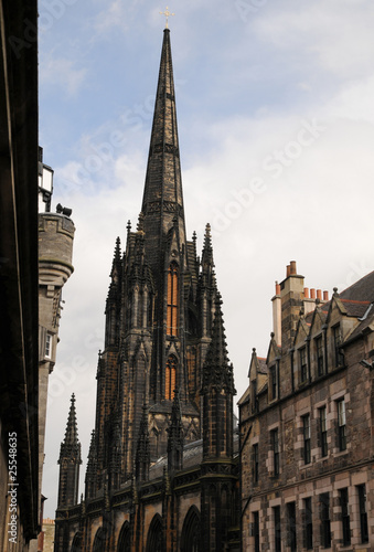 Royal Mile, The Hub, Church, Edinburgh, Scotland © AndreasJ