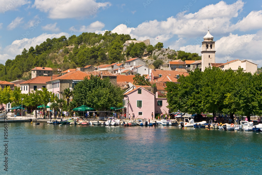Promenade von Skradin, Kroatien