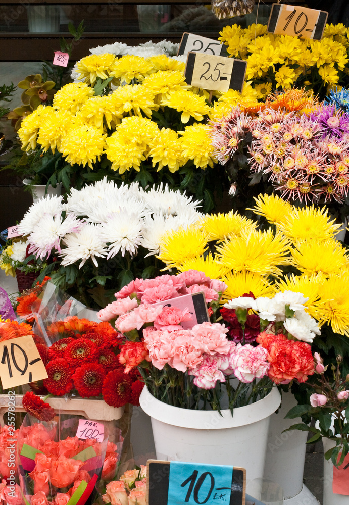Fototapeta premium Flower market at the street.
