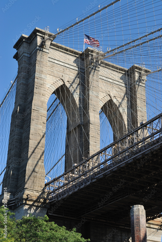 Fototapeta premium Brooklyn Bridge Tower