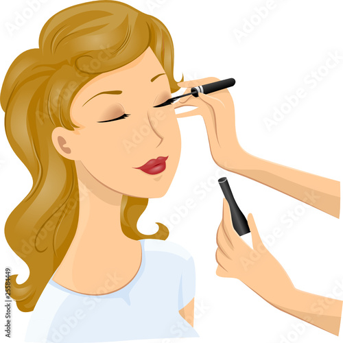 Applying Eyeliner