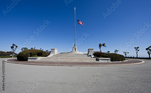 Wallpaper Mural Golden Gate National Cemetery, San Bruno, CA. Torontodigital.ca
