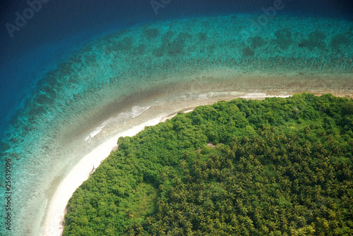 Maldivian island aerial view © forcdan