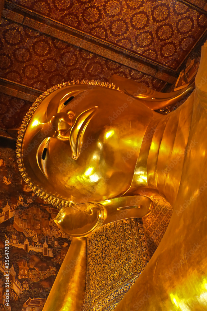 Golden Reclining Buddha, Bangkok