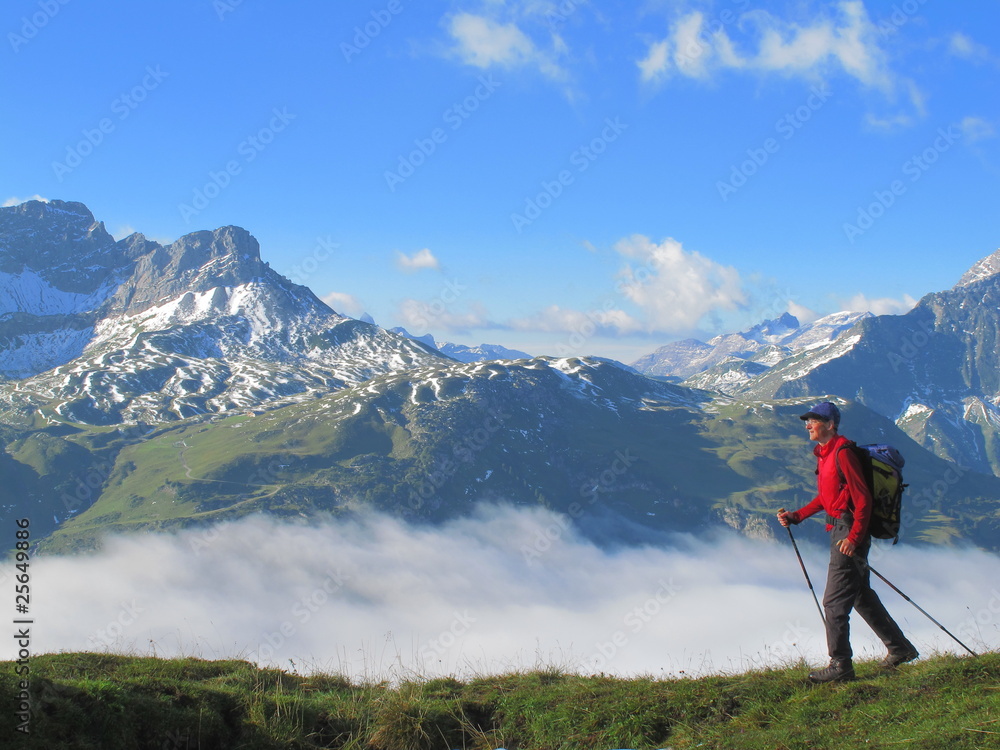 Wanderer über Lechtal, Nebel II
