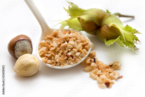 Nocciole con granella