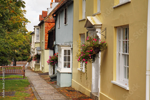 Fototapeta Naklejka Na Ścianę i Meble -  Cottages on an English Village Street