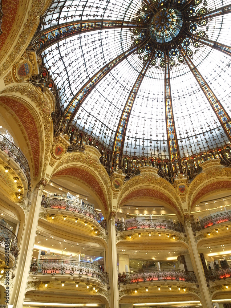 Obraz premium Palacio modernista en Paris