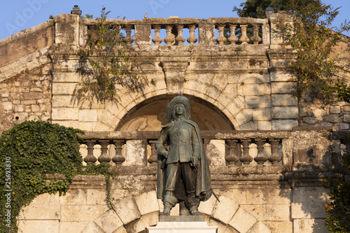 Obraz na płótnie statue de D'Artagnan à Auch