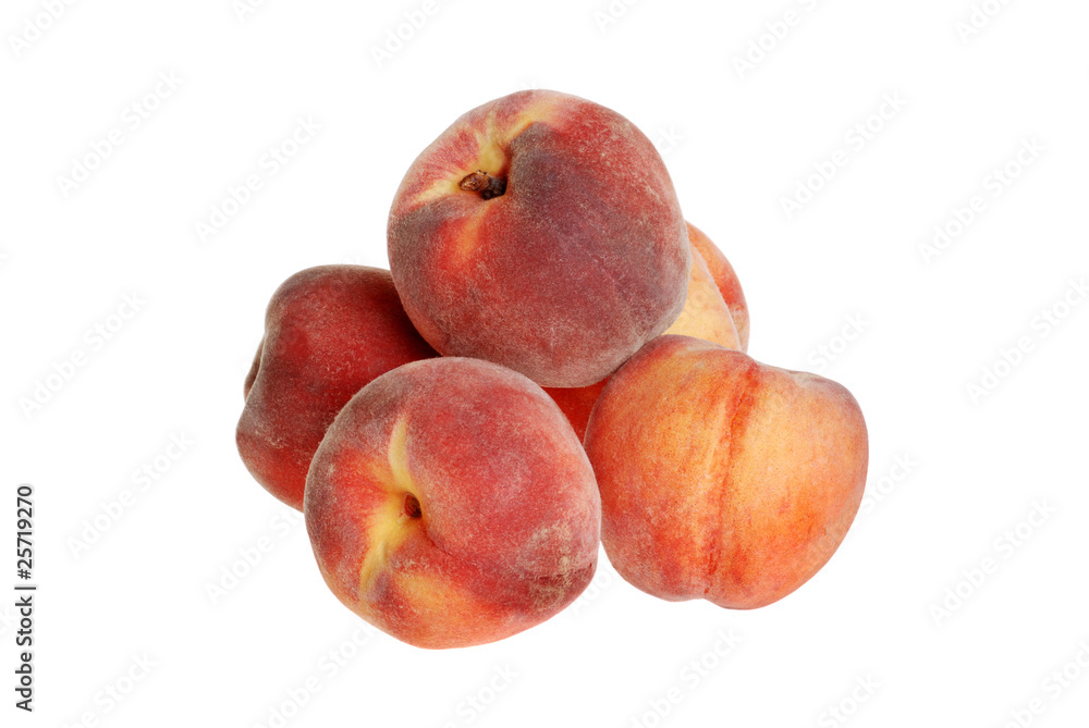 pile of peaches