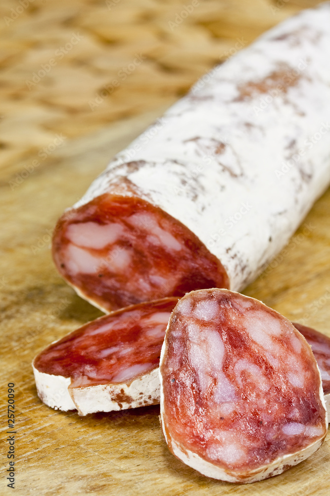 angeschnittene Salami