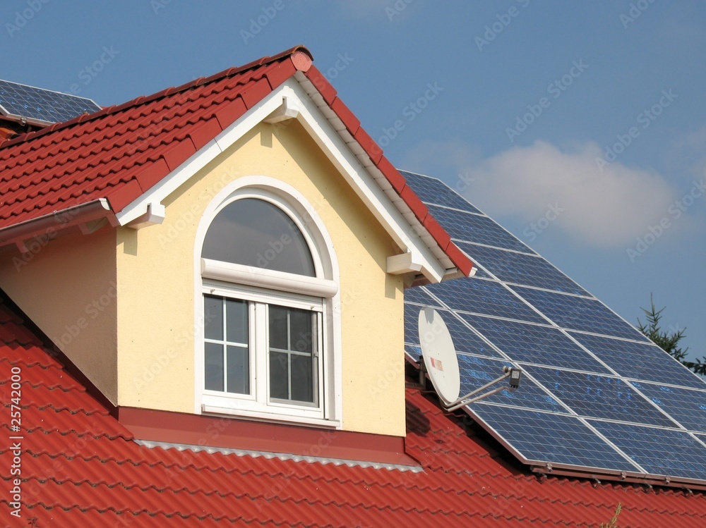 Haus - Sonnenkollektoren