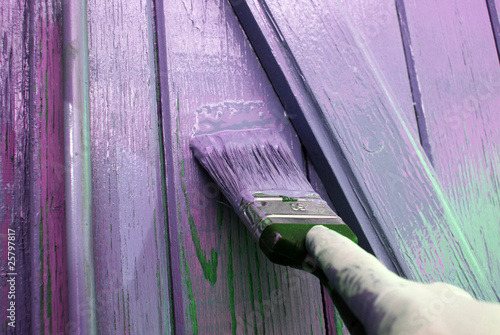 Bricolage - Rénovation peinture lavande des volets