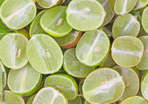Canvas Print Layer of sliced key limes