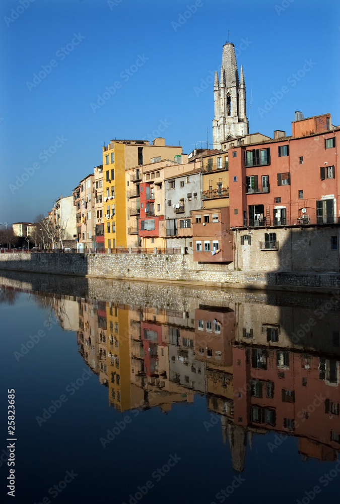 Fototapeta premium City of Girona in Spain