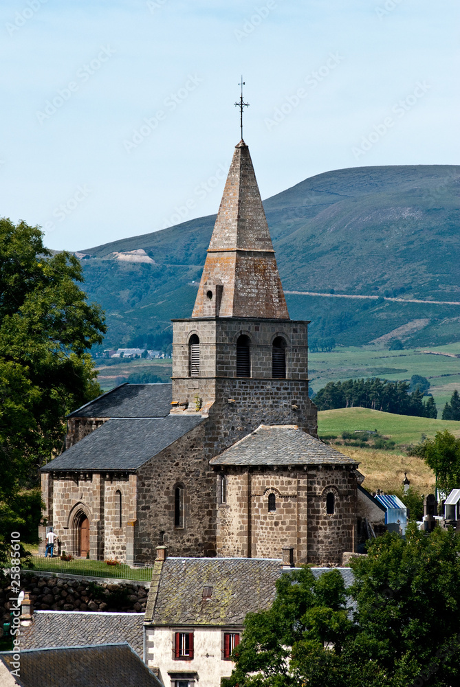 église en Auvergne