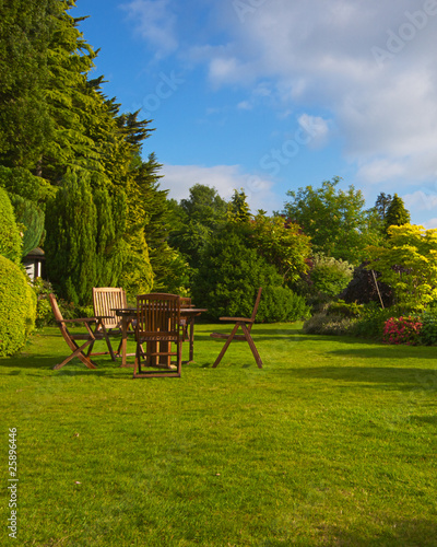 Fototapeta Naklejka Na Ścianę i Meble -  English Garden in June