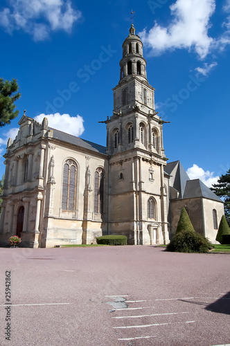Paroisse Notre Dame du Bessin - Bayeux © Olivier Rault