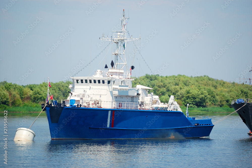 Naklejka premium warship