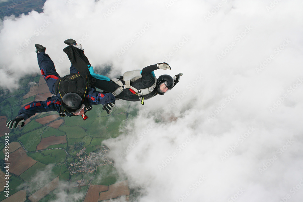 Two skydivers in freefall Two skydivers in freefall