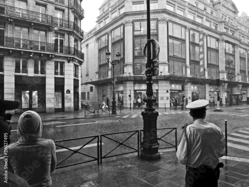 Obraz na plátně street in Paris on a rainy day