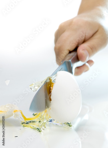 cut egg