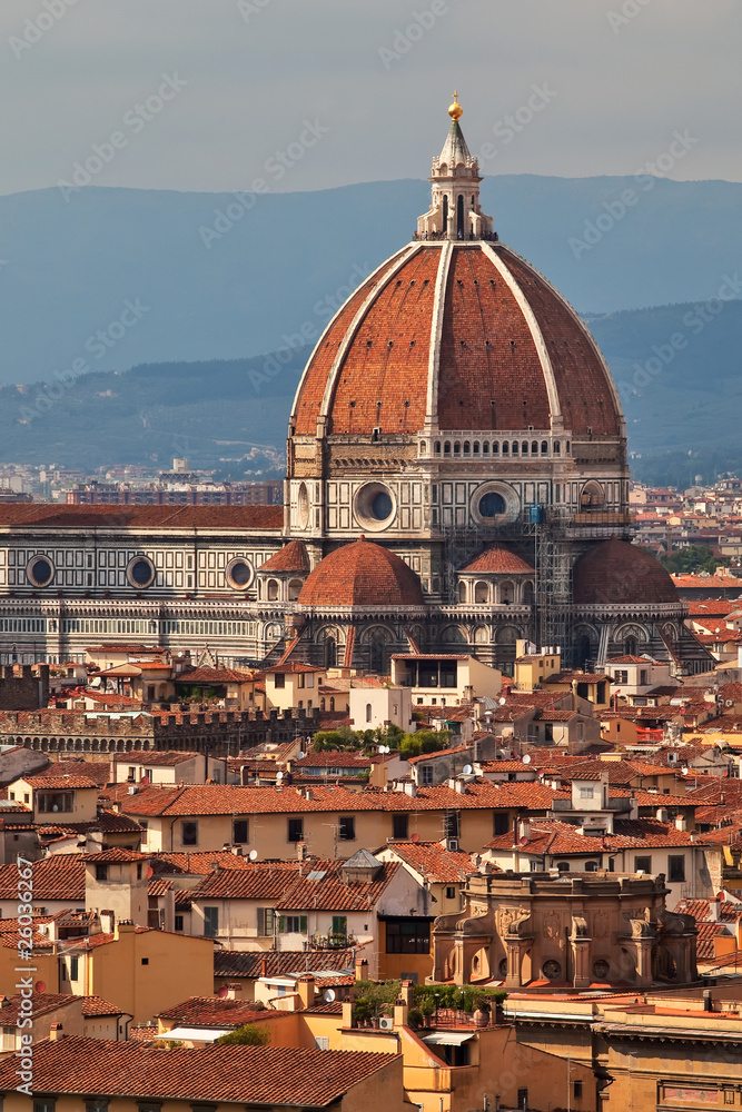 Catherdal in Florence main dome over city skyline.